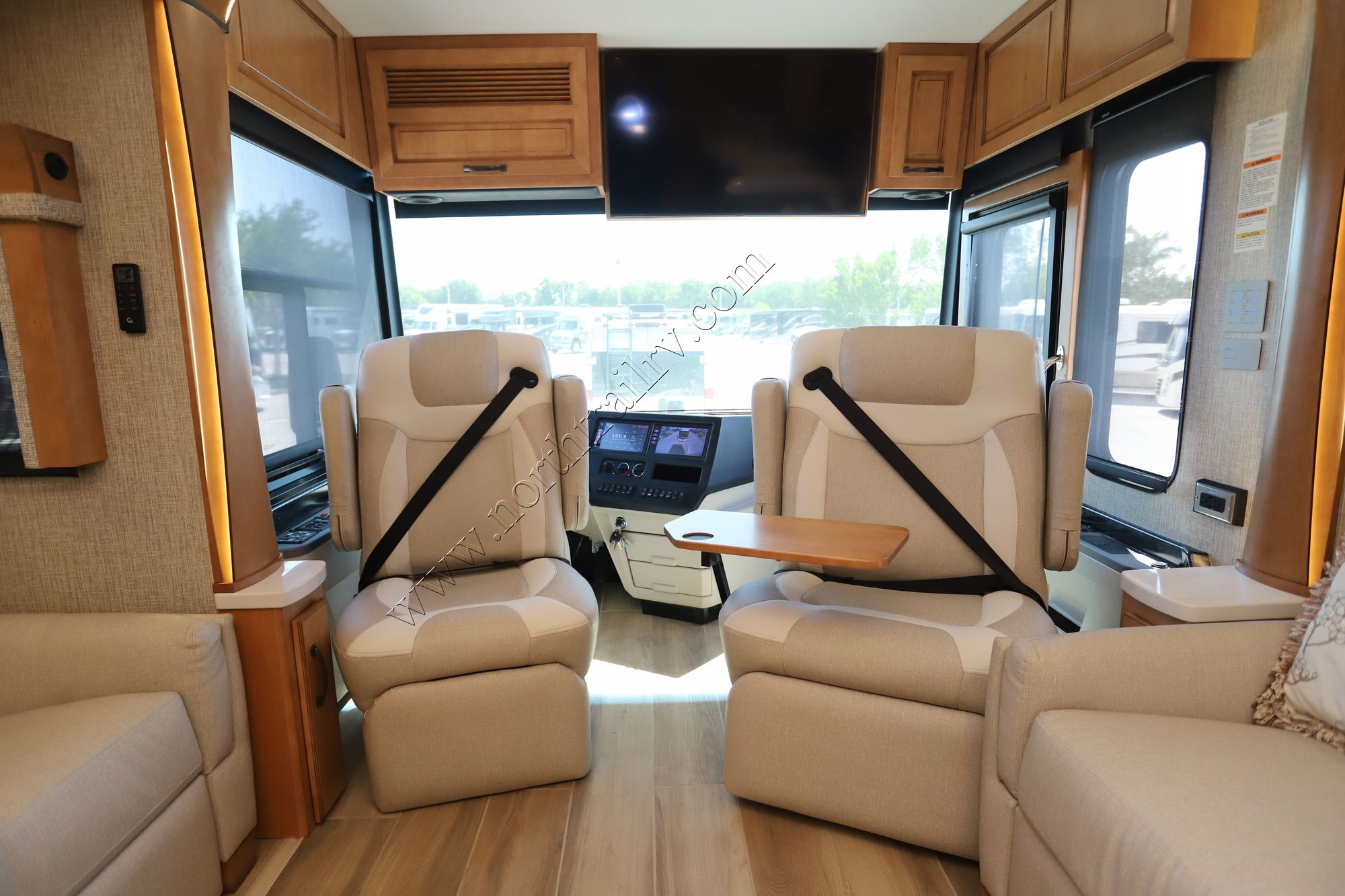 Used 2023 Newmar Dutch Star 4325 Class A  For Sale