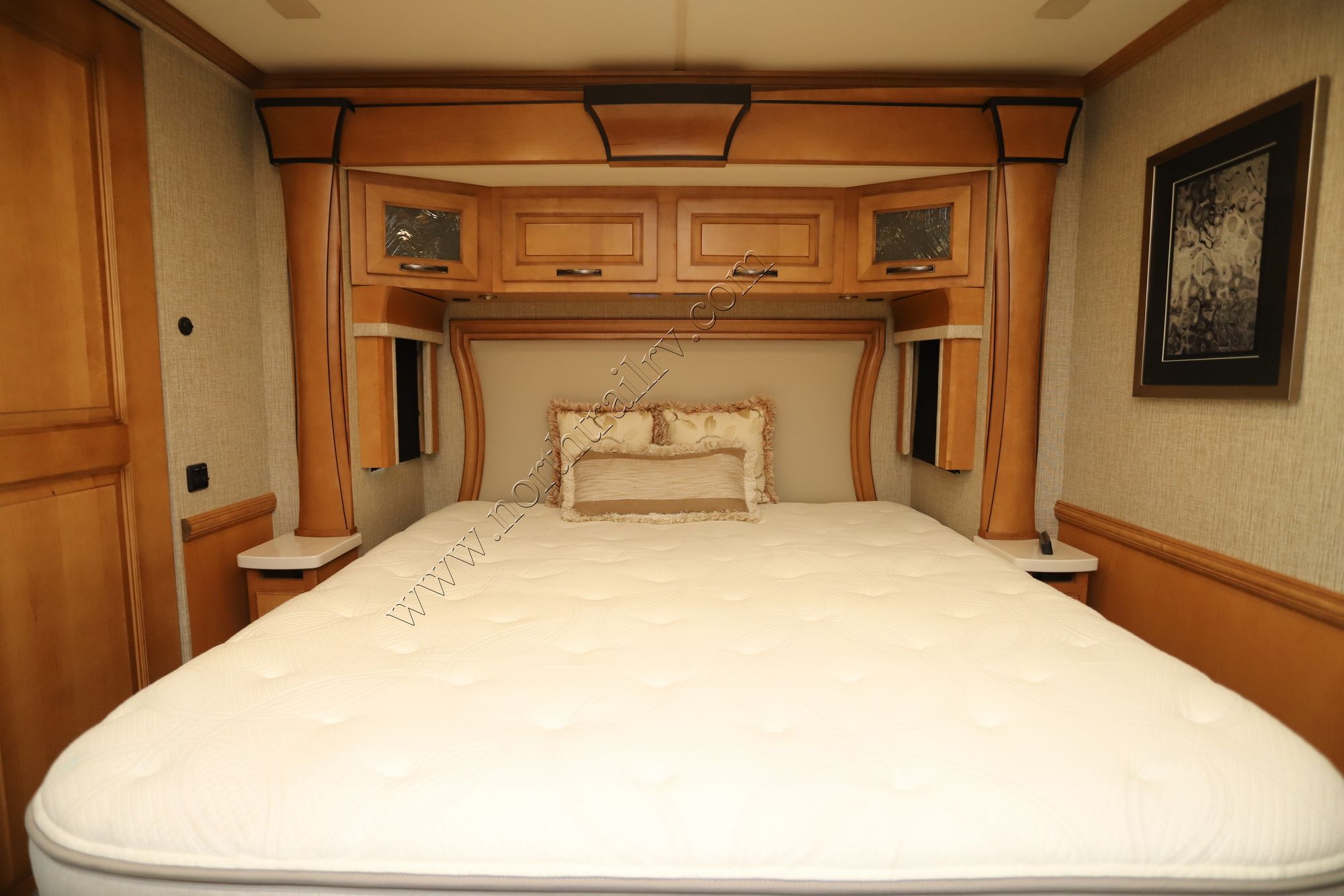 Used 2023 Newmar Dutch Star 4325 Class A  For Sale