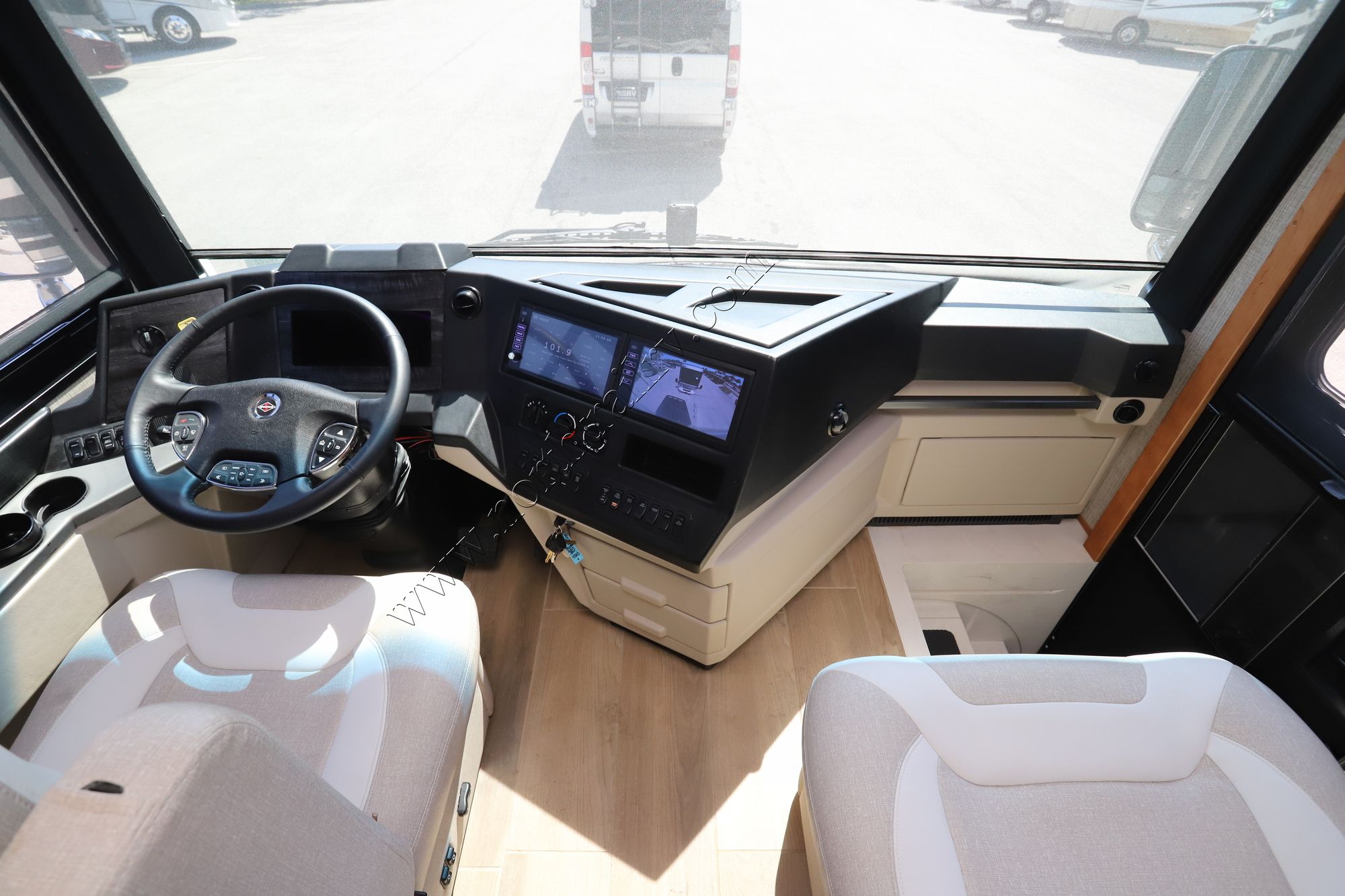 Used 2023 Newmar Dutch Star 4325 Class A  For Sale