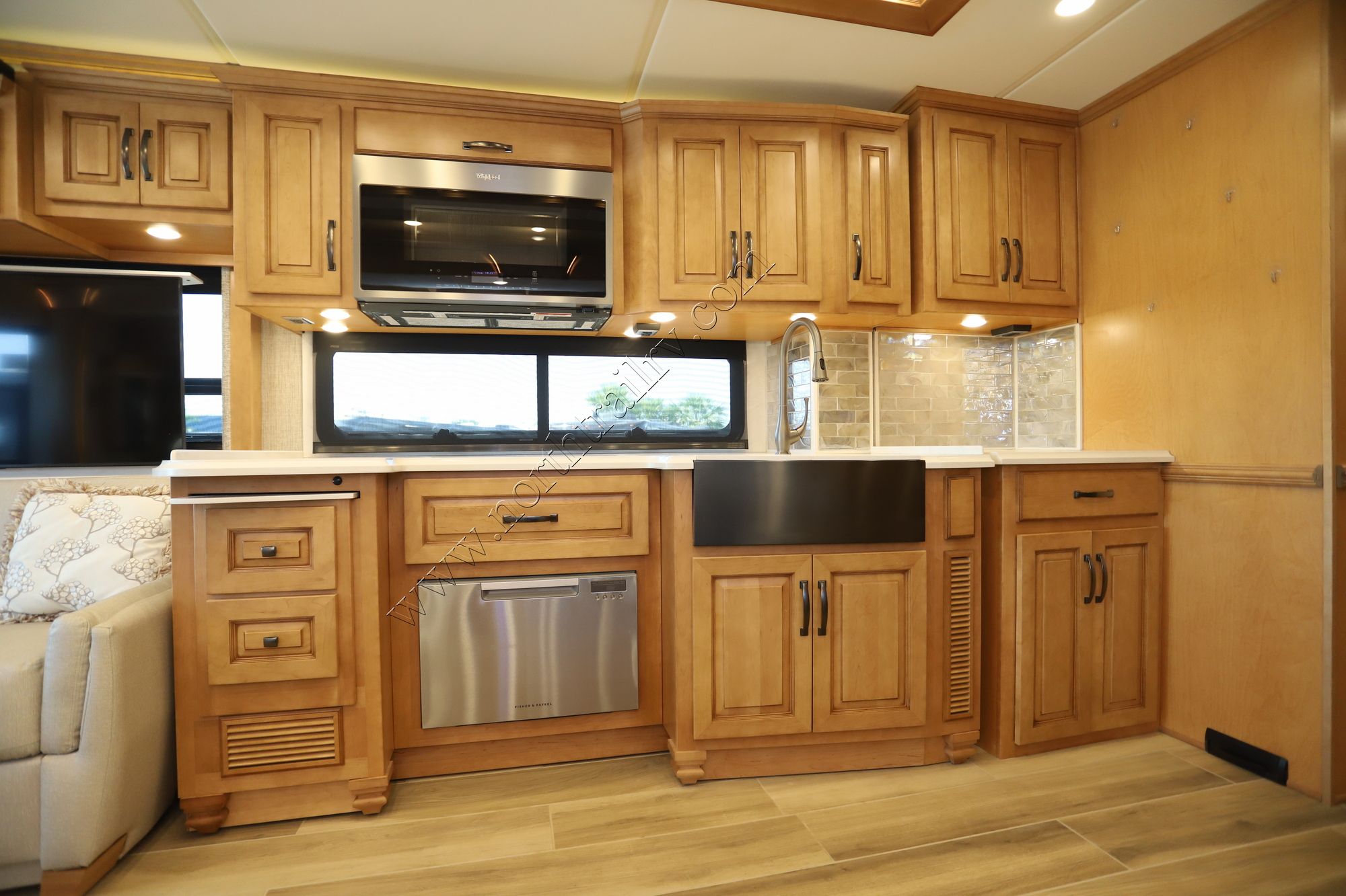 Used 2023 Newmar Dutch Star 4325 Class A  For Sale