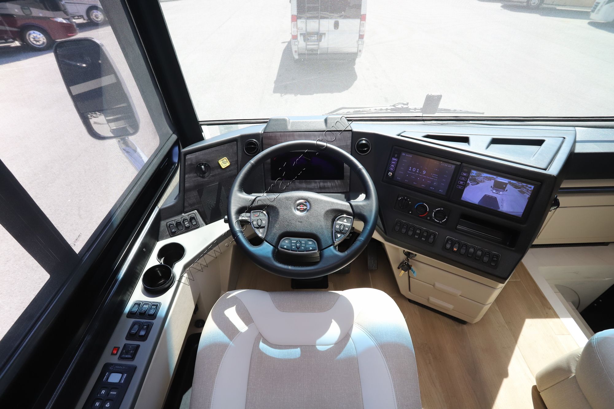 Used 2023 Newmar Dutch Star 4325 Class A  For Sale