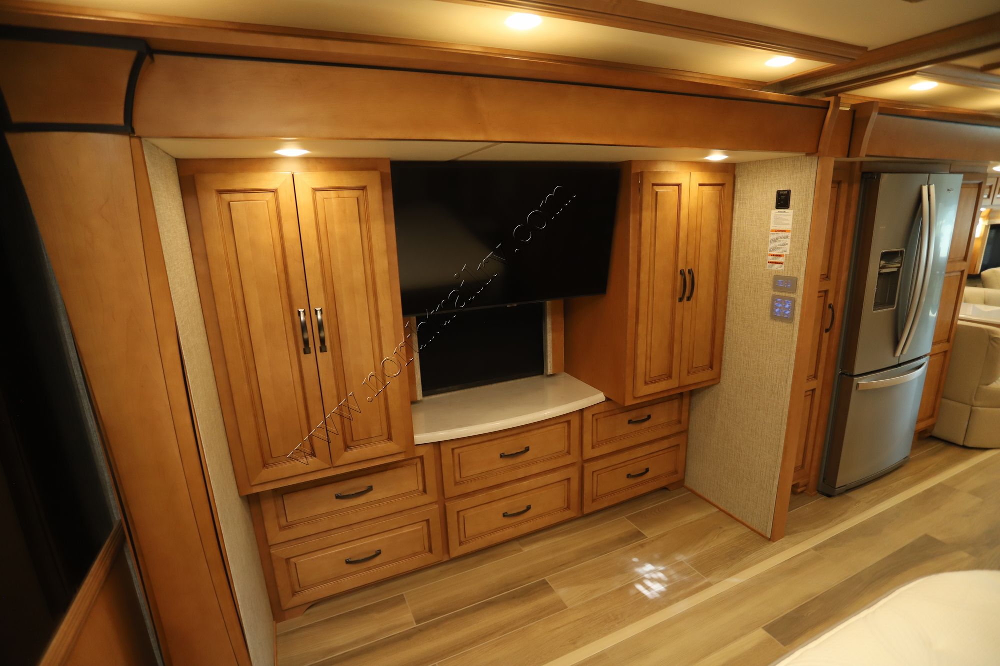 Used 2023 Newmar Dutch Star 4325 Class A  For Sale