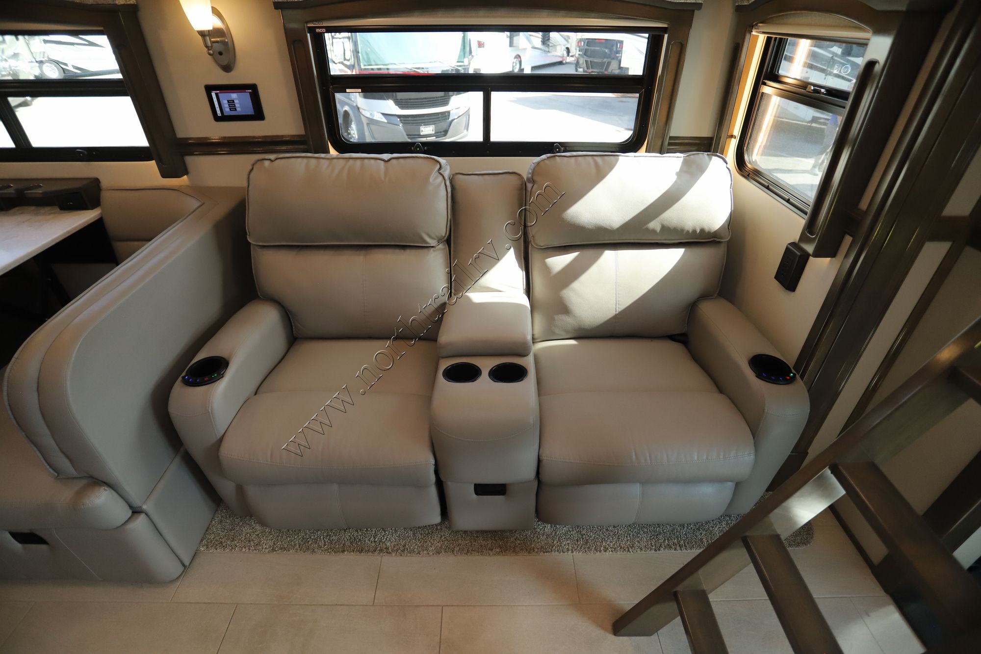 Used 2023 Renegade Rv Classic 45CMR Super C  For Sale