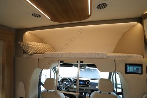 2026 Tiffin Motor Homes Wayfarer 25XRW