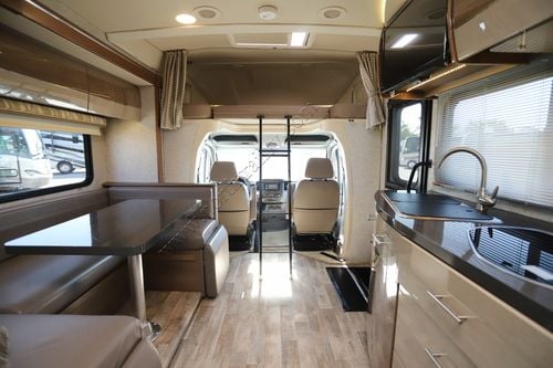 2017 Winnebago Navion 24J