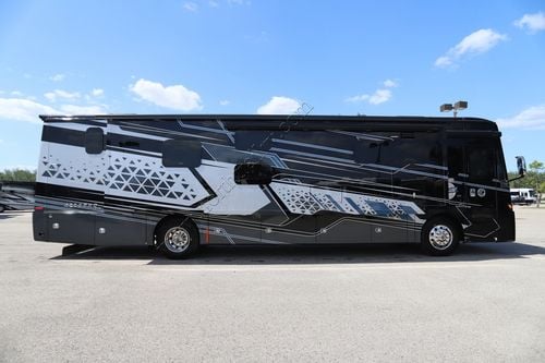 2026 Tiffin Motor Homes Allegro Red 38KA