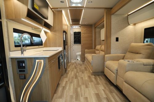 2026 Tiffin Motor Homes Wayfarer 25XRW