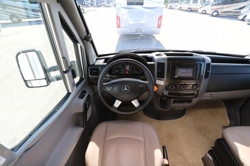 2017 Winnebago Navion 24J