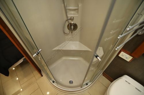 2016 Tiffin Motor Homes Phaeton 42LH