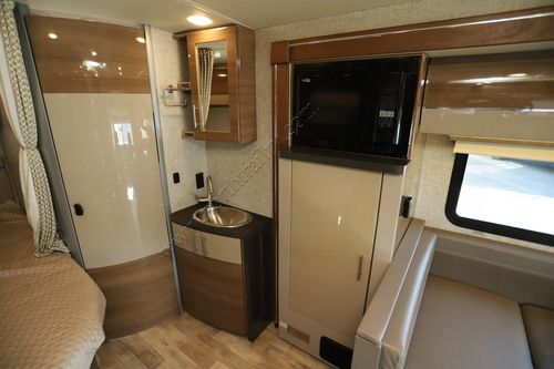 2017 Winnebago Navion 24J