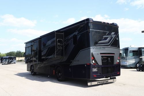 2026 Tiffin Motor Homes Phaeton 35CH