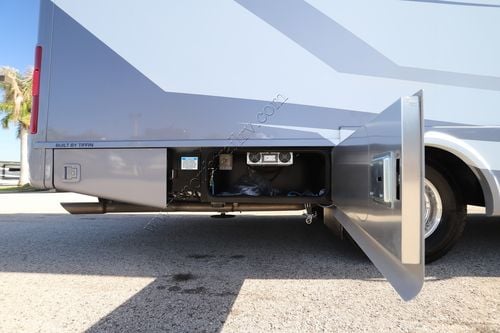 2026 Tiffin Motor Homes Wayfarer 25XRW
