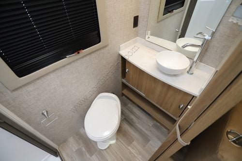 2026 Tiffin Motor Homes Wayfarer 25XRW