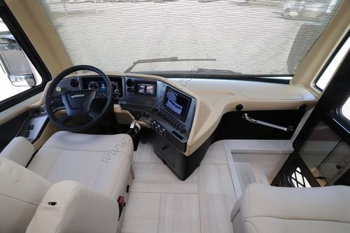 2026 Tiffin Motor Homes Phaeton 35CH