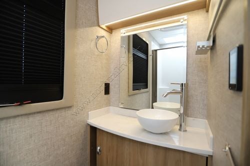 2026 Tiffin Motor Homes Wayfarer 25XRW