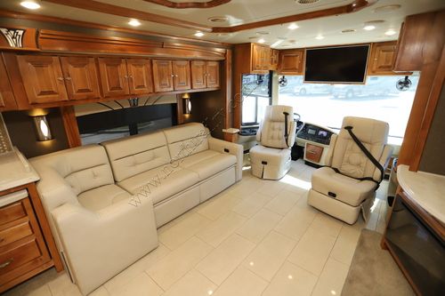 2016 Tiffin Motor Homes Phaeton 42LH