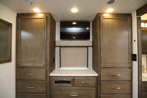 2025 Renegade Rv Verona 36VSB