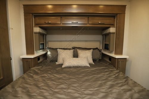 2025 Renegade Rv Valencia 36SB Super C