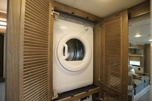 2025 Renegade Rv Valencia 36SB Super C