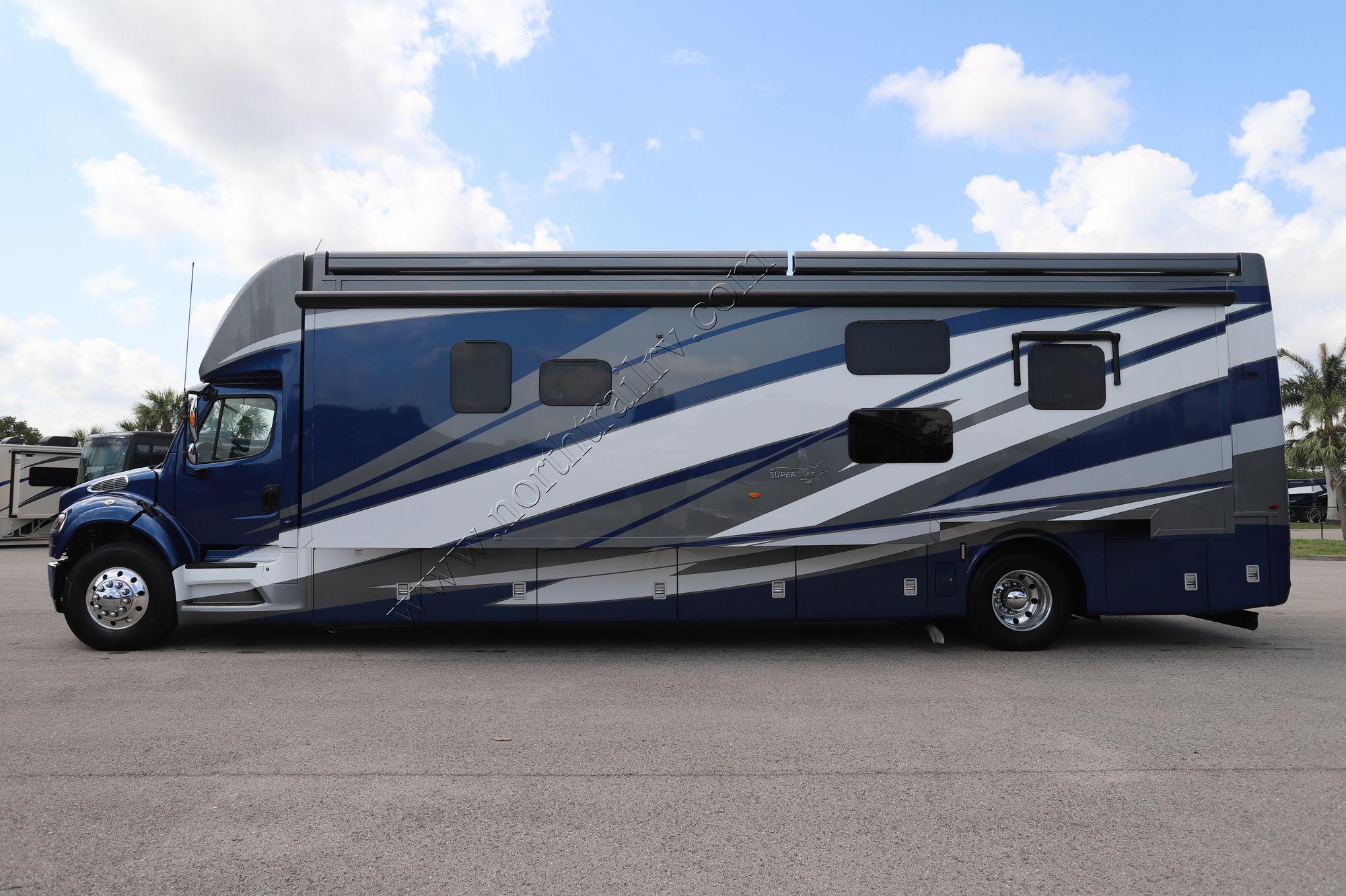 Used 2021 Newmar Super Star 4058 Super C  For Sale