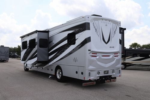 2025 Renegade Rv Verona 36VSB Super C