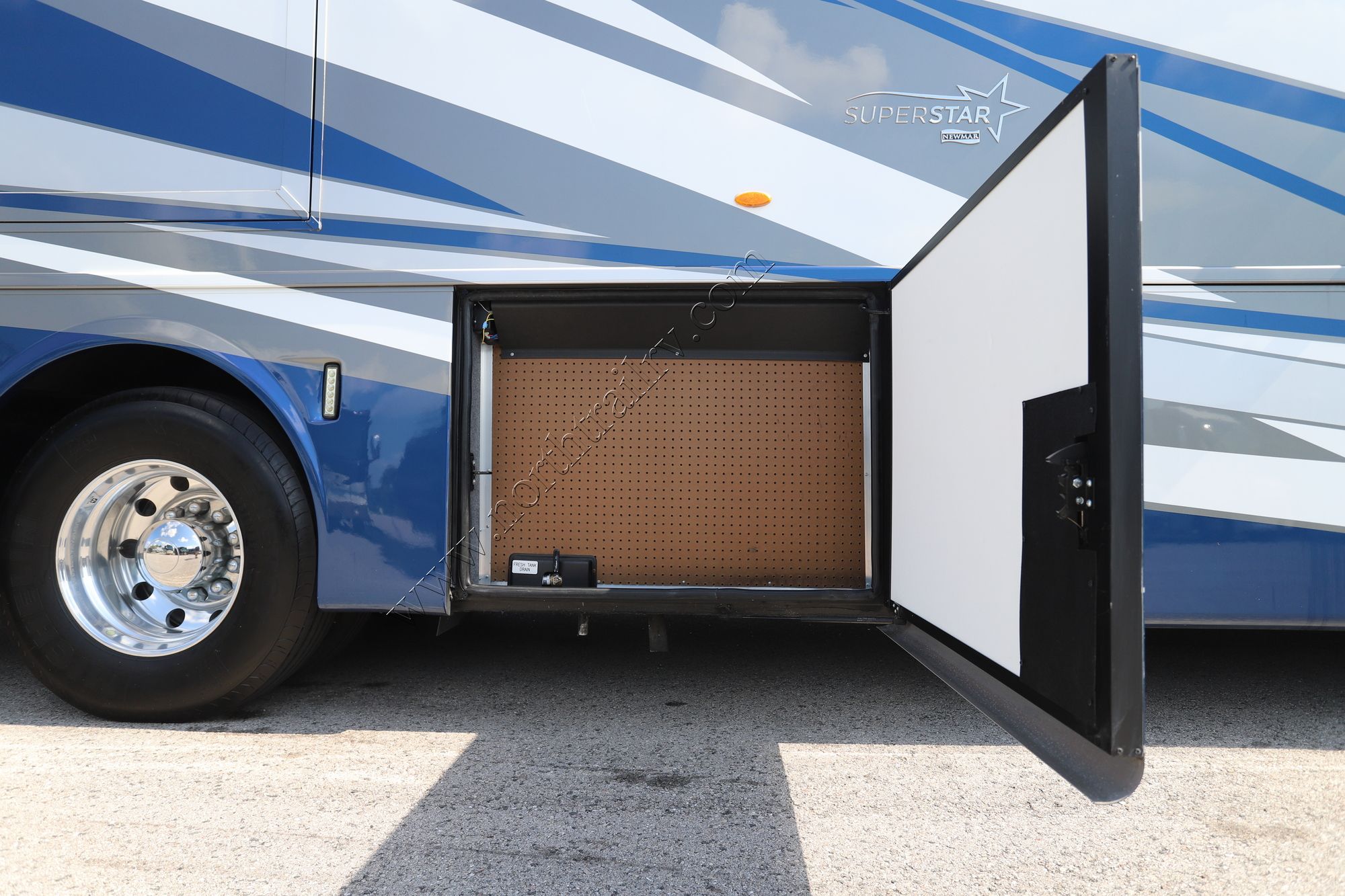 Used 2021 Newmar Super Star 4058 Super C  For Sale
