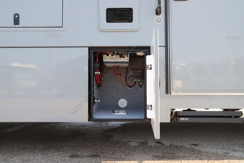 2025 Renegade Rv Valencia 36SB Super C