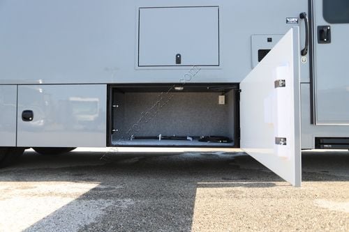 2025 Renegade Rv Valencia 36SB Super C