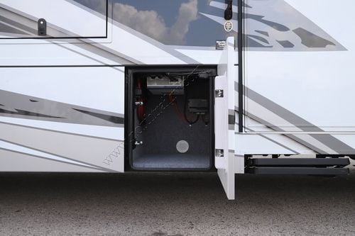2025 Renegade Rv Verona 36VSB Super C