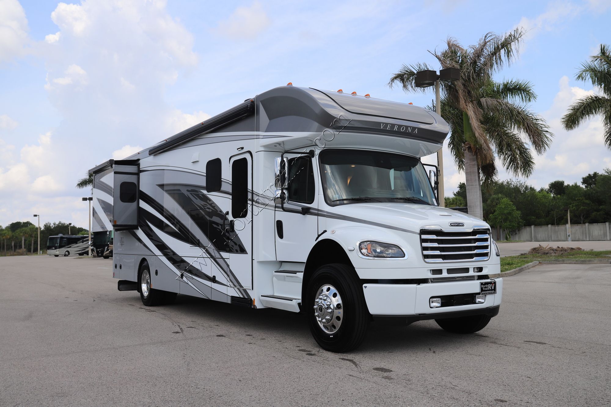 New 2025 Renegade Rv Verona 36VSB Super C  For Sale