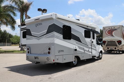 2025 Renegade Rv Vienna 25FWC Class C