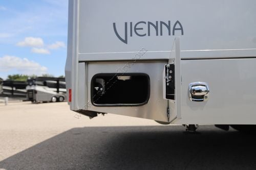 2025 Renegade Rv Vienna 25FWC Class C