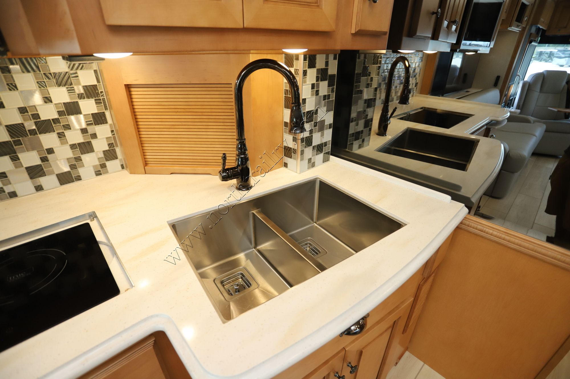 Used 2022 Newmar Dutch Star 4369 Class A  For Sale