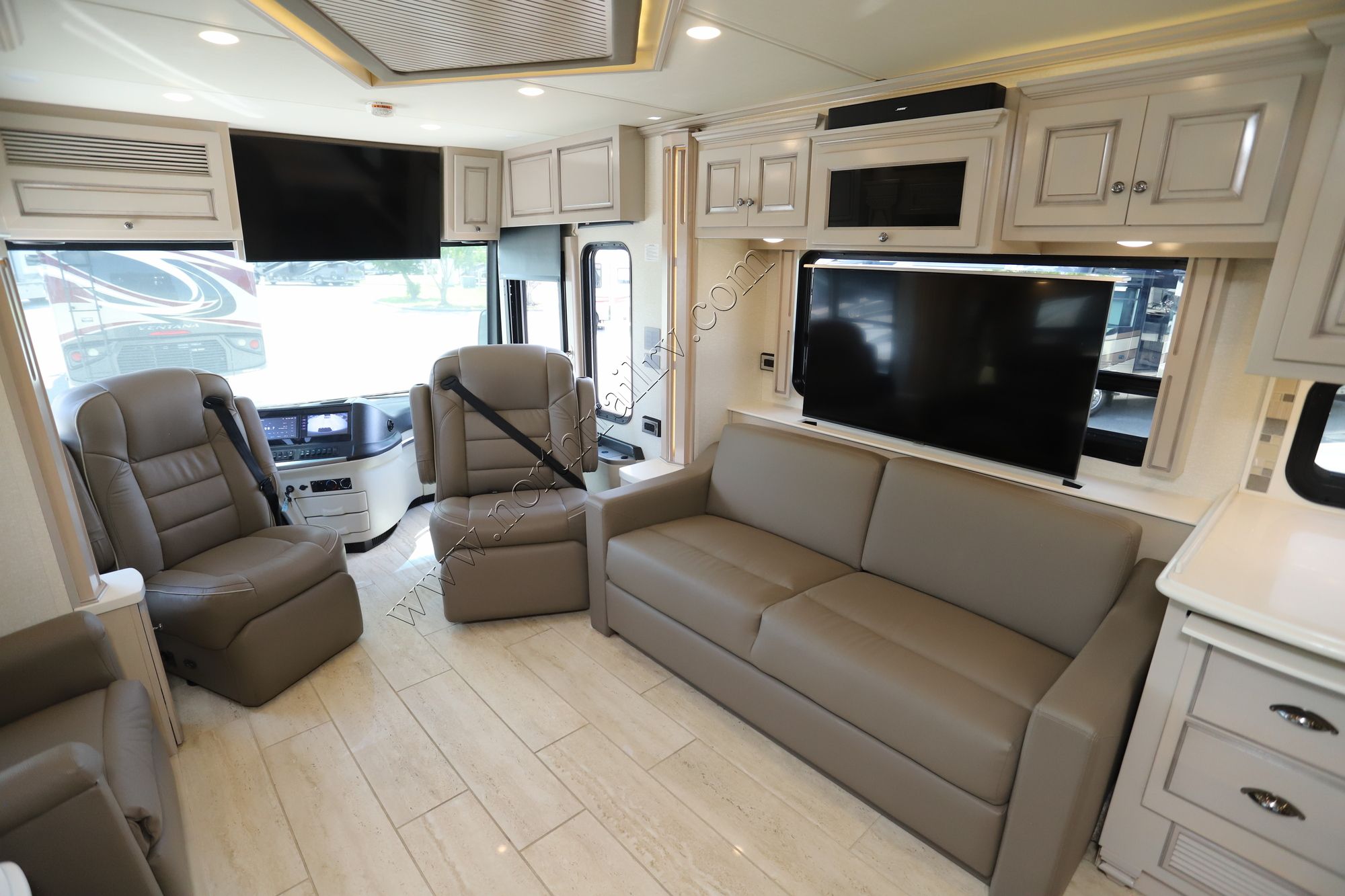 Used 2021 Newmar Dutch Star 4369 Class A  For Sale