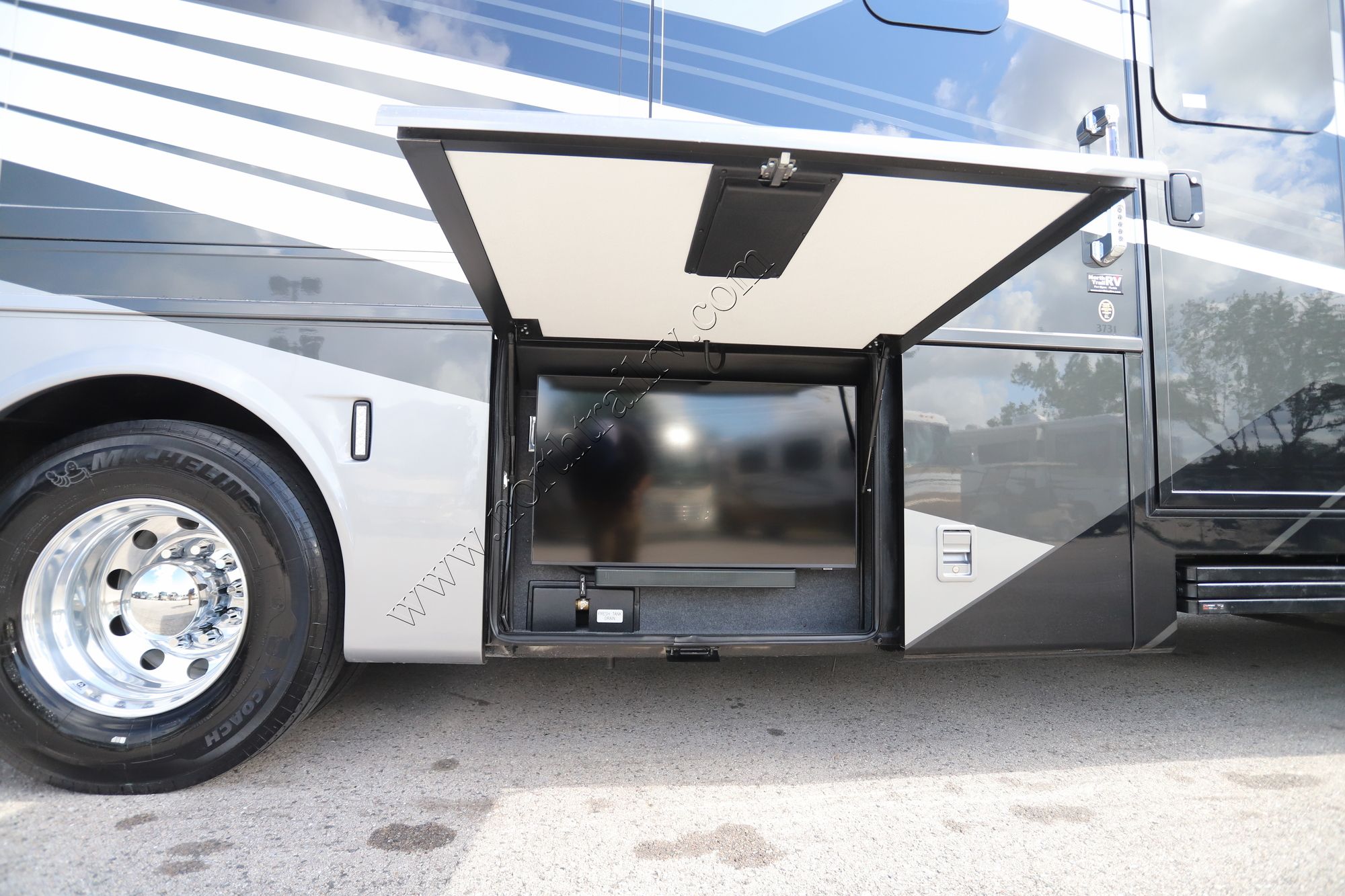 New 2026 Newmar Super Star Se 3731 Super C  For Sale