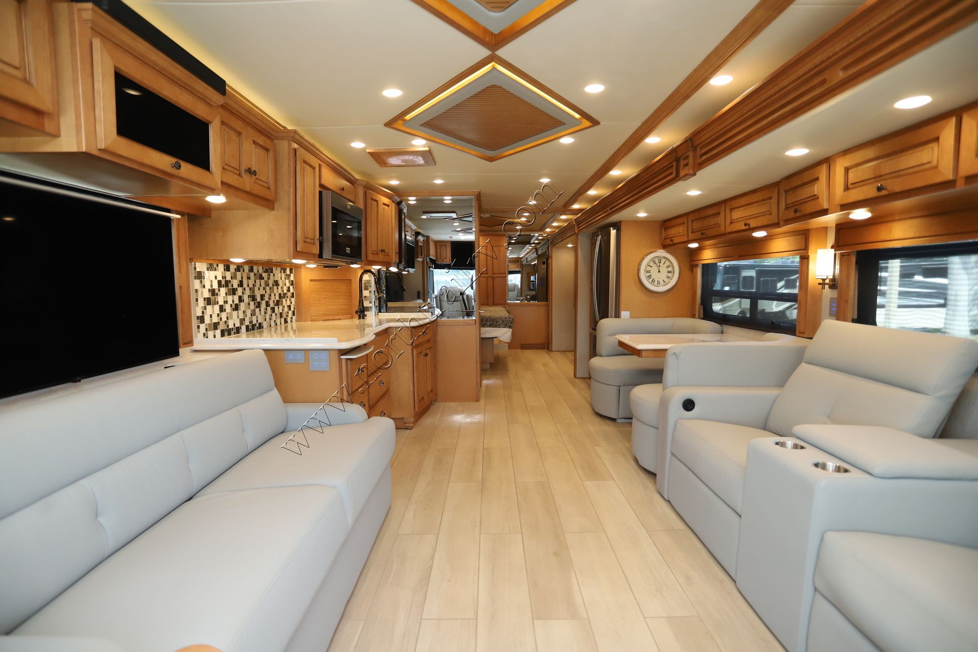 Used 2022 Newmar Dutch Star 4369 Class A  For Sale