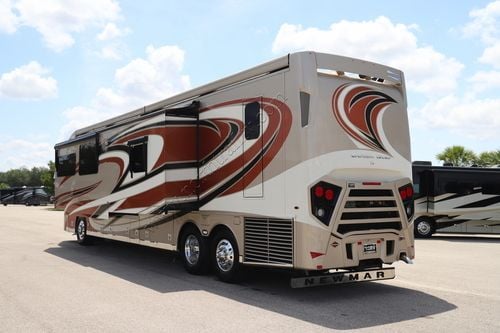 2022 Newmar Dutch Star 4369