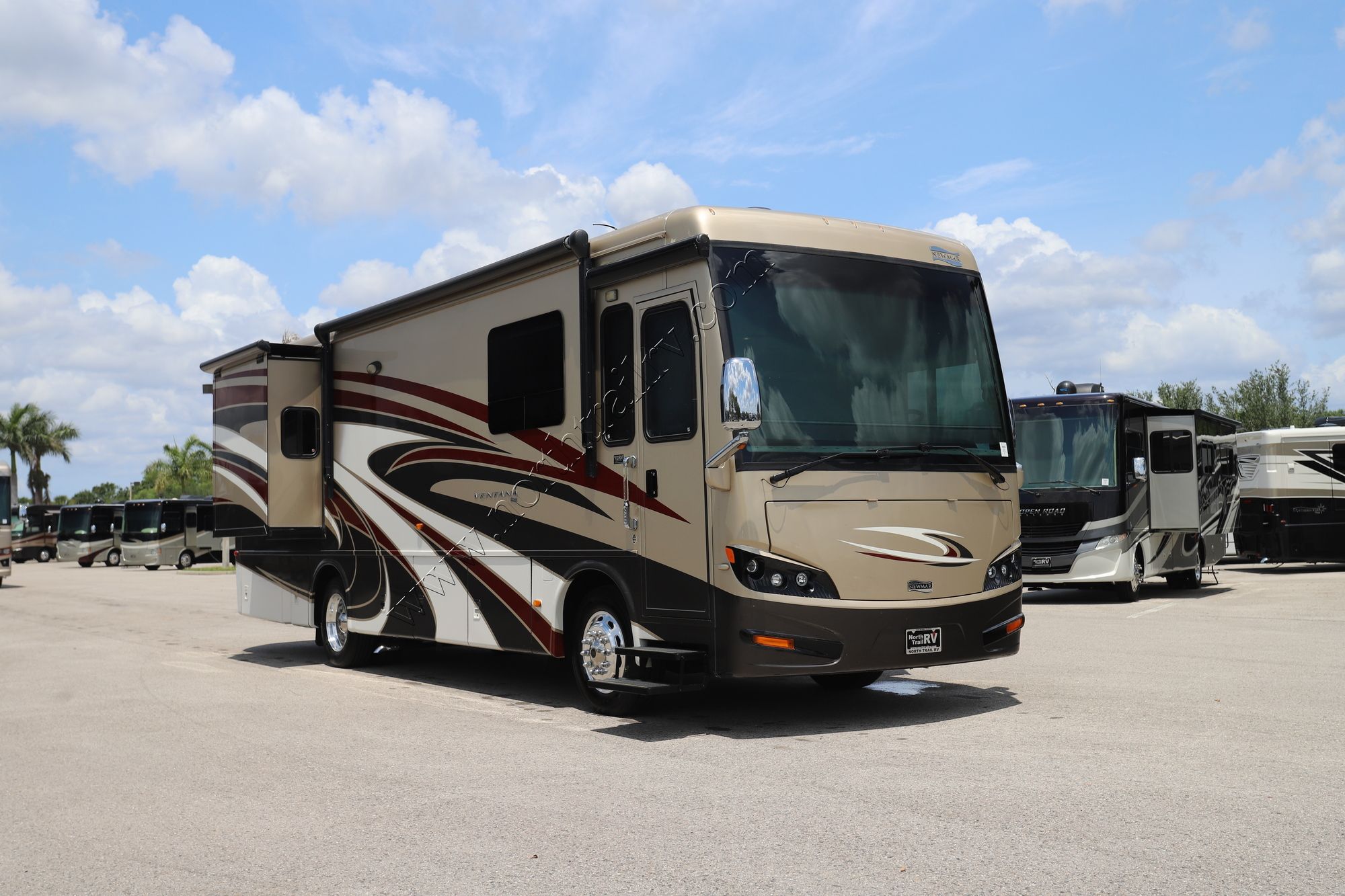 Used 2015 Newmar Ventana 3437 Class A  For Sale