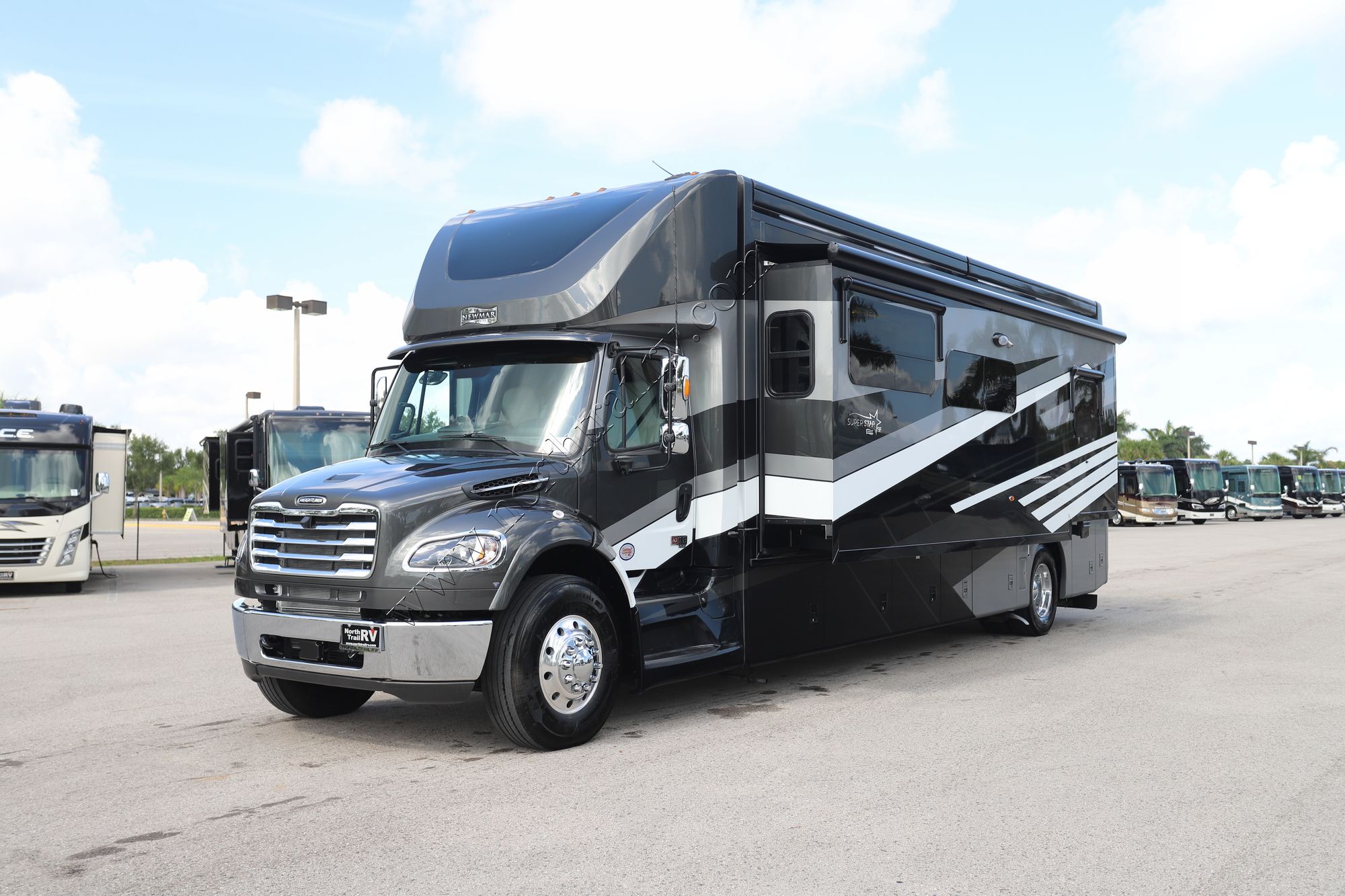 New 2026 Newmar Super Star Se 3731 Super C  For Sale
