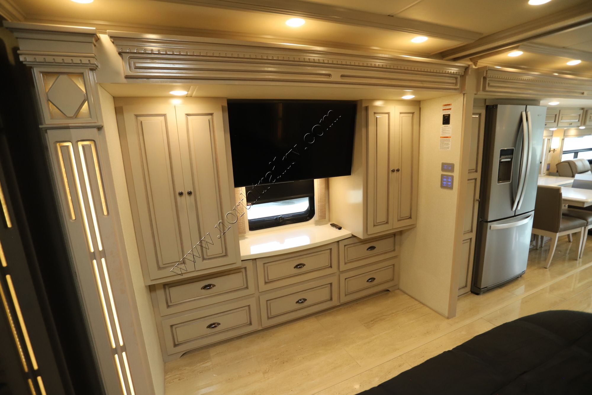 Used 2021 Newmar Dutch Star 4369 Class A  For Sale