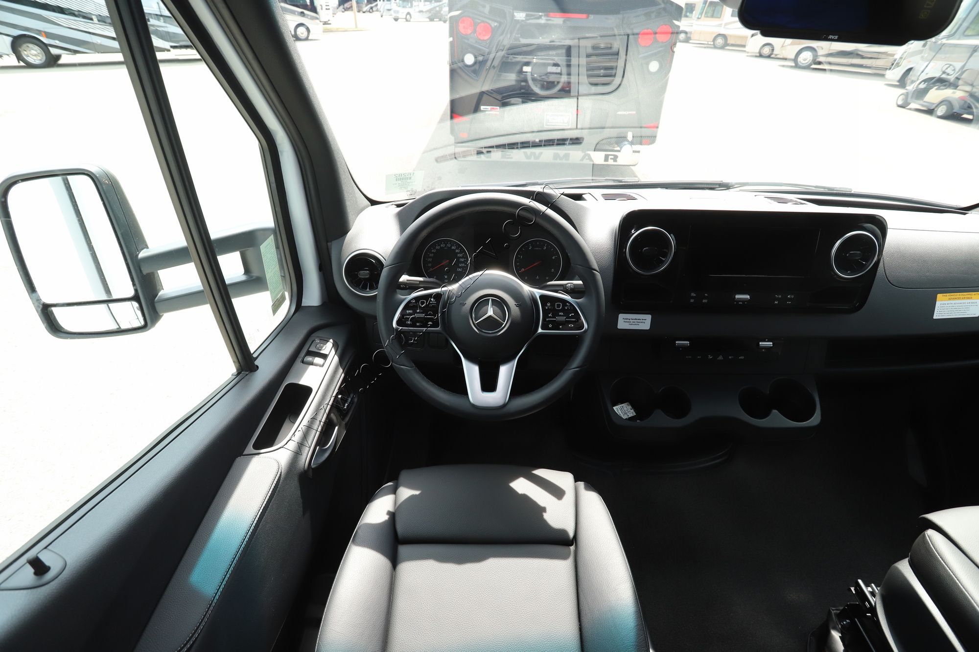 New 2025 Renegade Rv Vienna 25RML Class C  For Sale