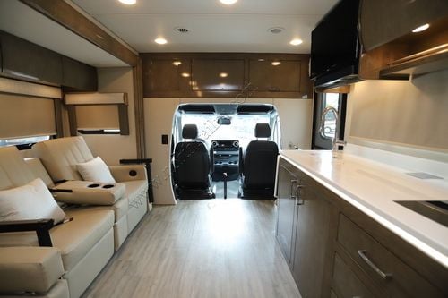 2025 Renegade Rv Vienna 25RML Class C