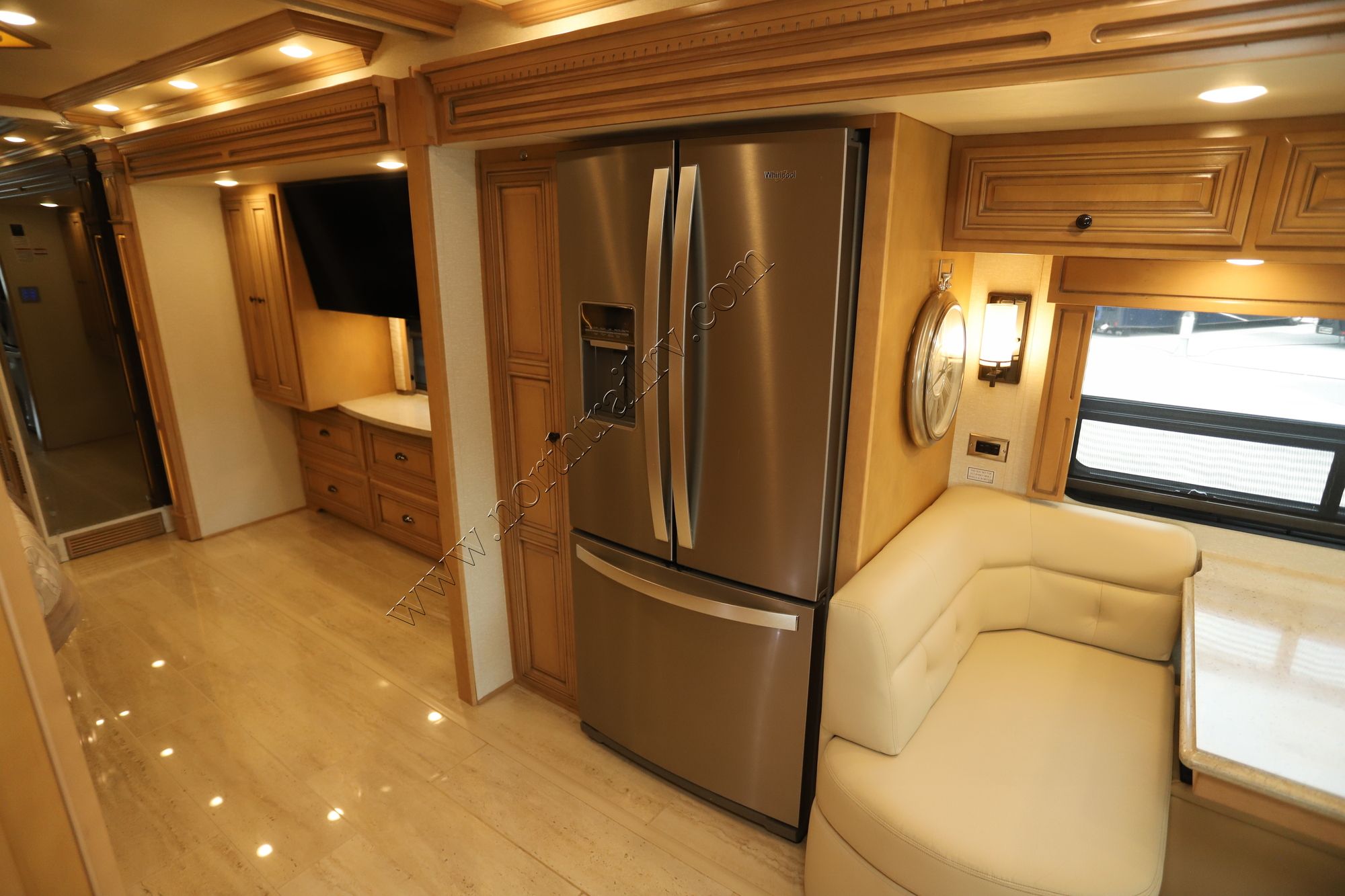 Used 2020 Newmar Dutch Star 4081 Class A  For Sale