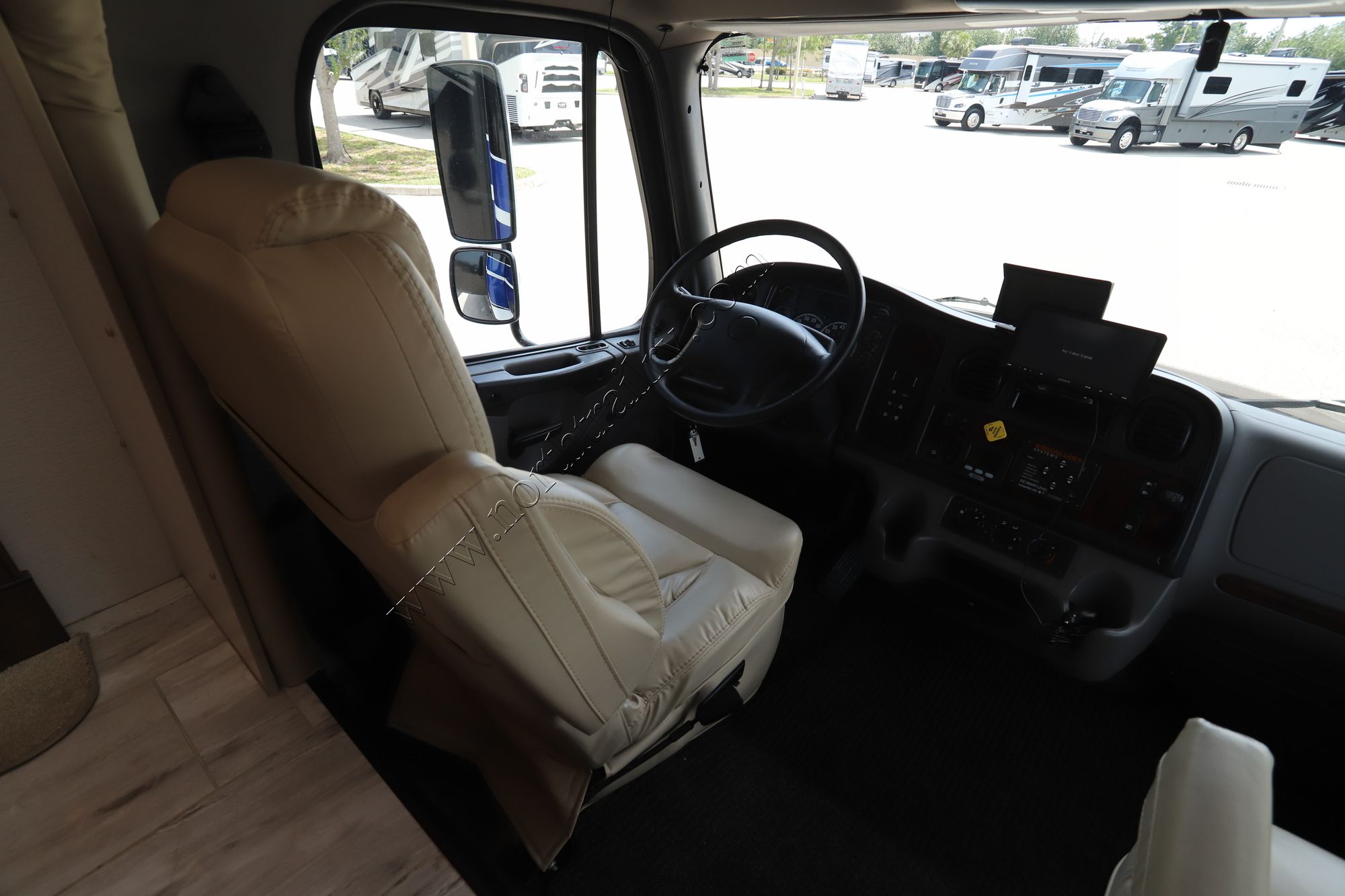 Used 2022 Jayco Seneca Prestige 37K Super C  For Sale