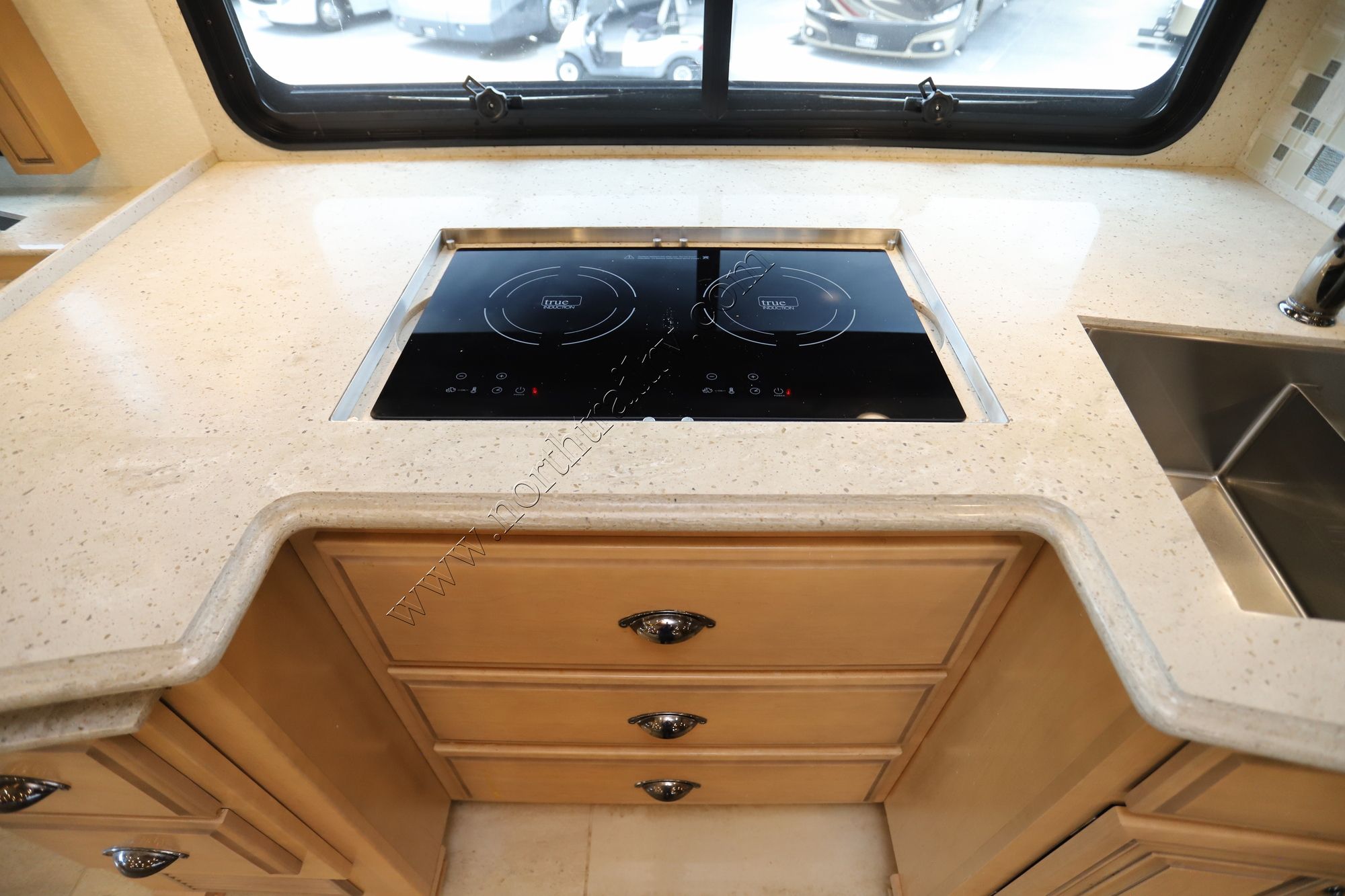Used 2020 Newmar Dutch Star 4081 Class A  For Sale
