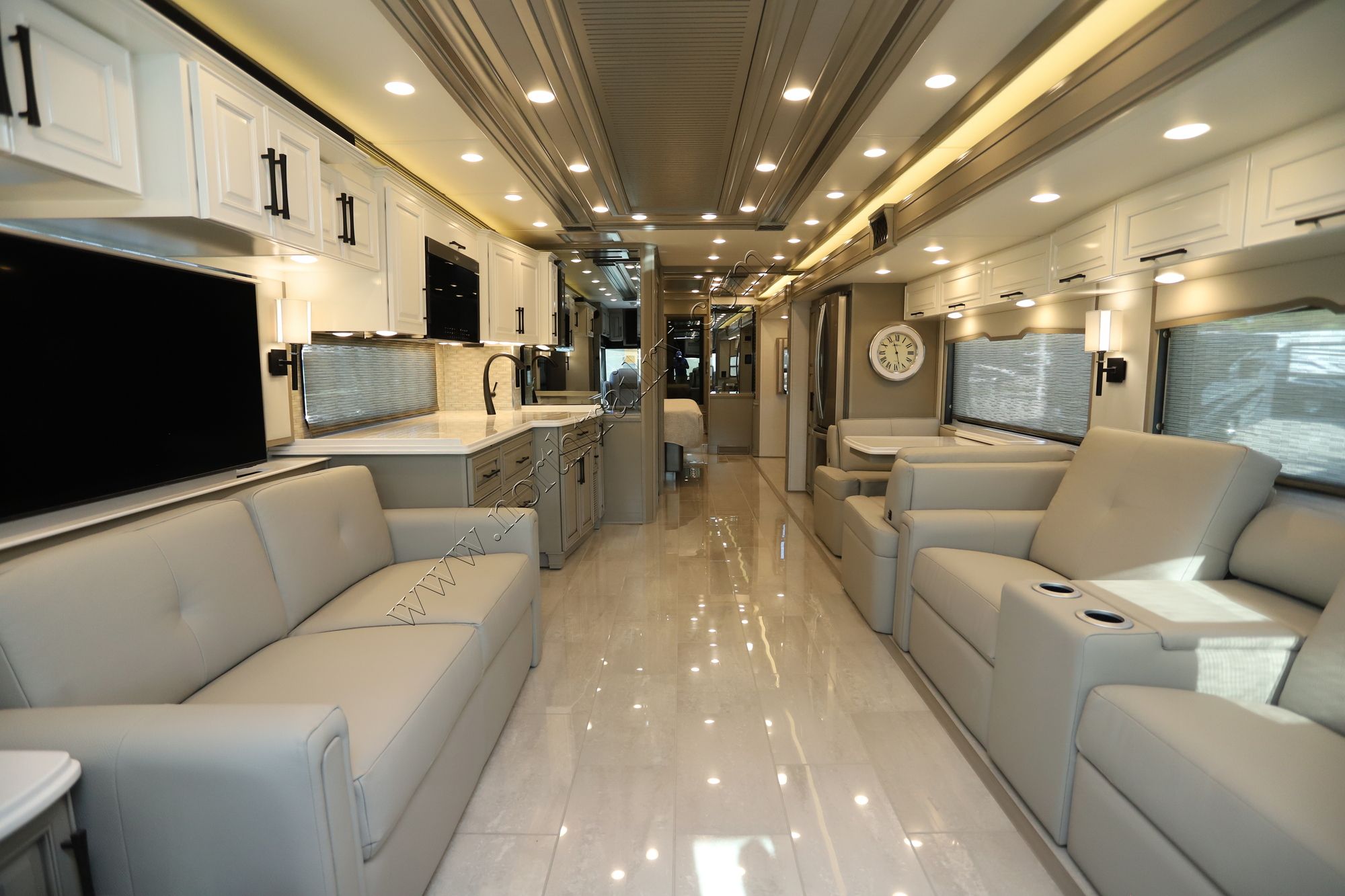 New 2025 Newmar London Aire 4551 Class A  For Sale