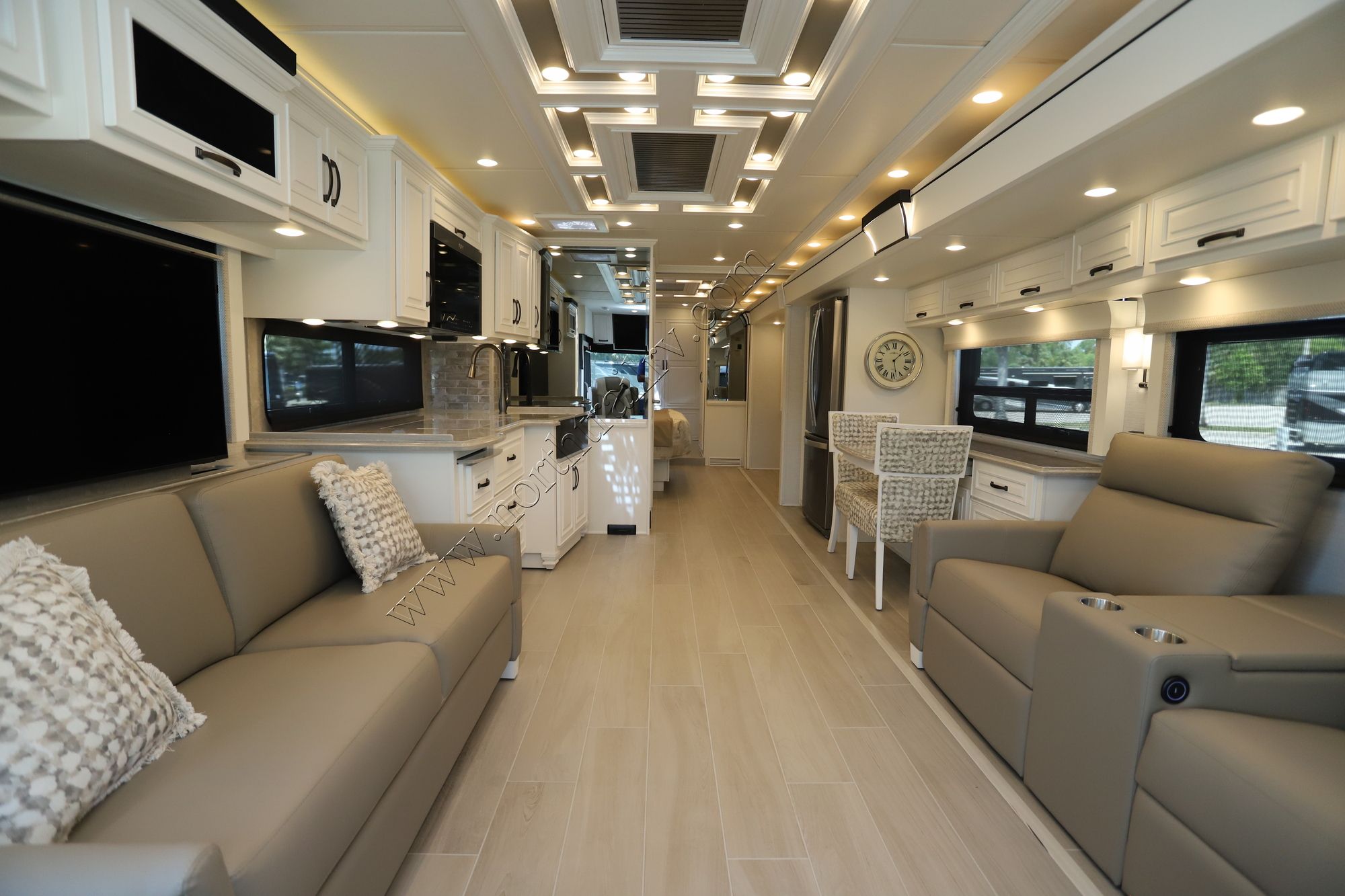 New 2025 Newmar Dutch Star 4369 Class A  For Sale