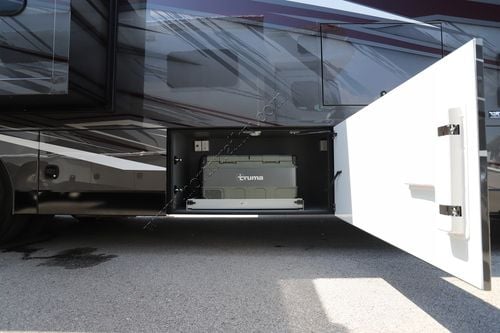 2024 Renegade Rv Xl 45BBC