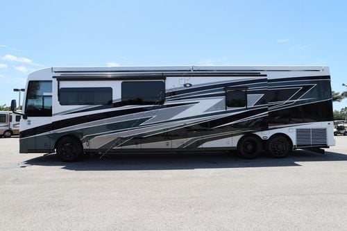 2025 Newmar Dutch Star 4369