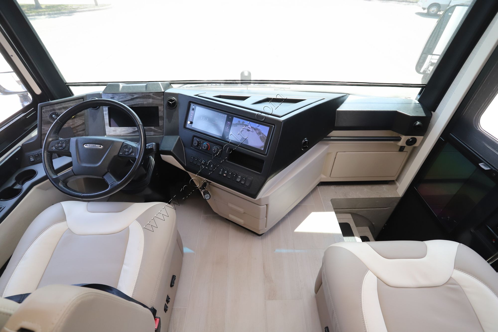 New 2025 Newmar Dutch Star 4369 Class A  For Sale
